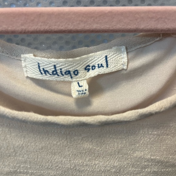 Indigo Soul Large Embroidered Women’s Top Bell Sleeves Asymmetrical Lined - Picture 5 of 5